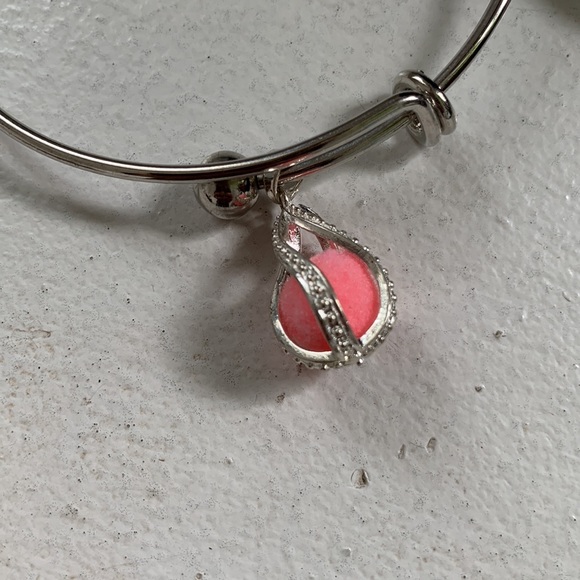 Diffuser Bracelet - Picture 2 of 6